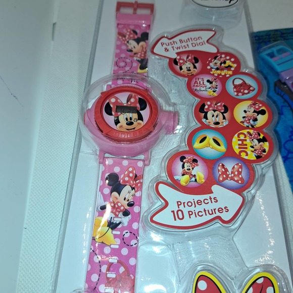 NIB- Disney MINNIE MOUSE 10 pictures Kids Watch & Dinosaurs Quartz Watch - Picture 5 of 6